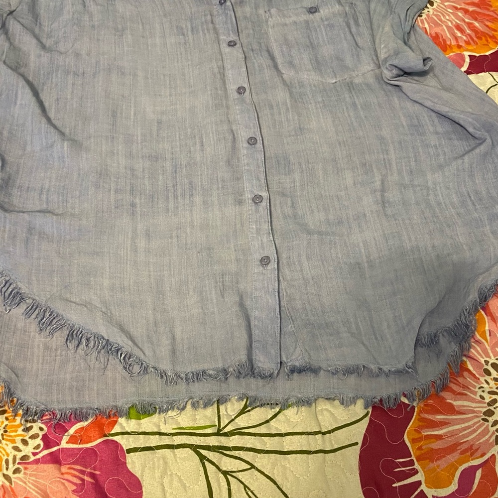 Plus Size Umgee Button Front Blouse - Picture 7 of 8